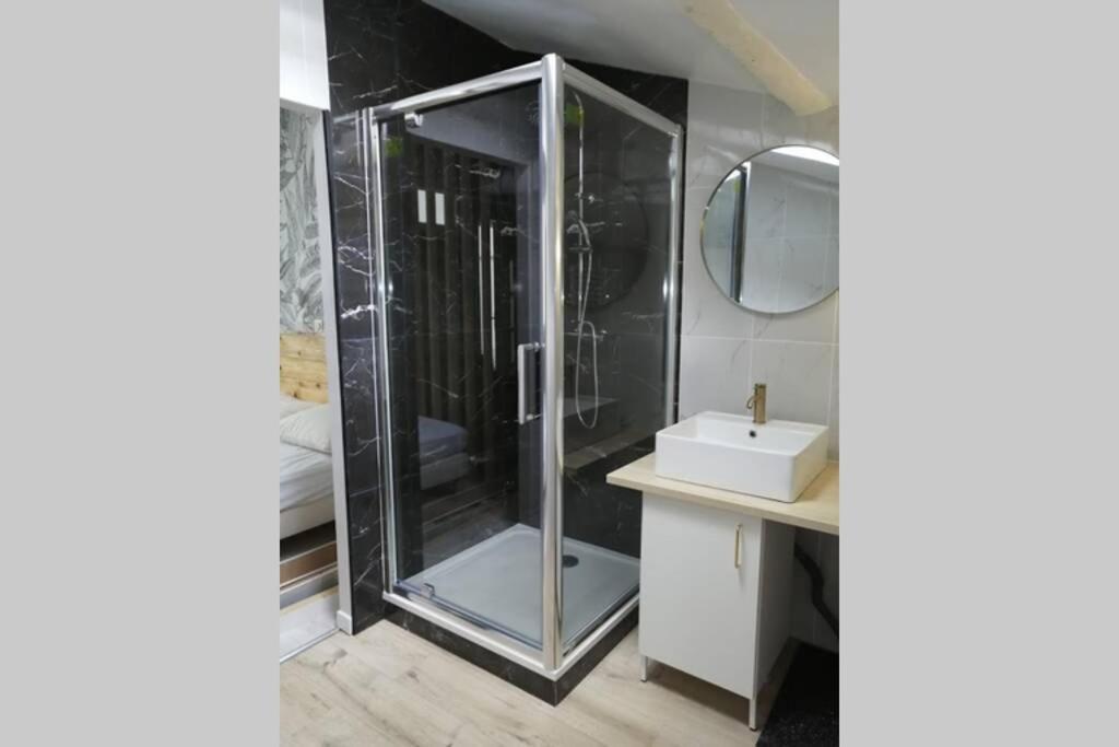 ,centre Historique , Entree Autonome Apartamento